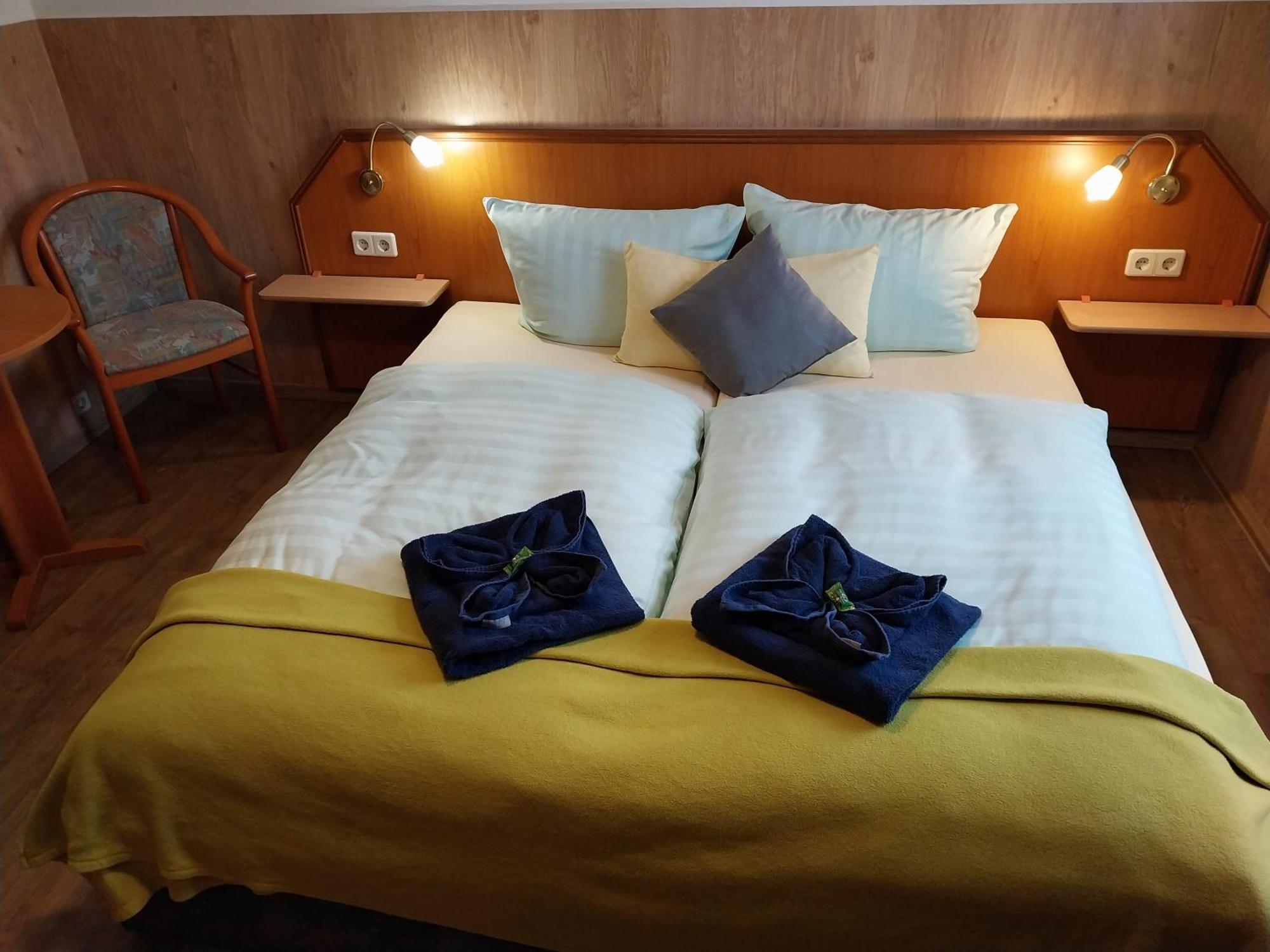Landhotel Waldschloesschen Mit Gaststube Sohland an der Spree Exterior foto