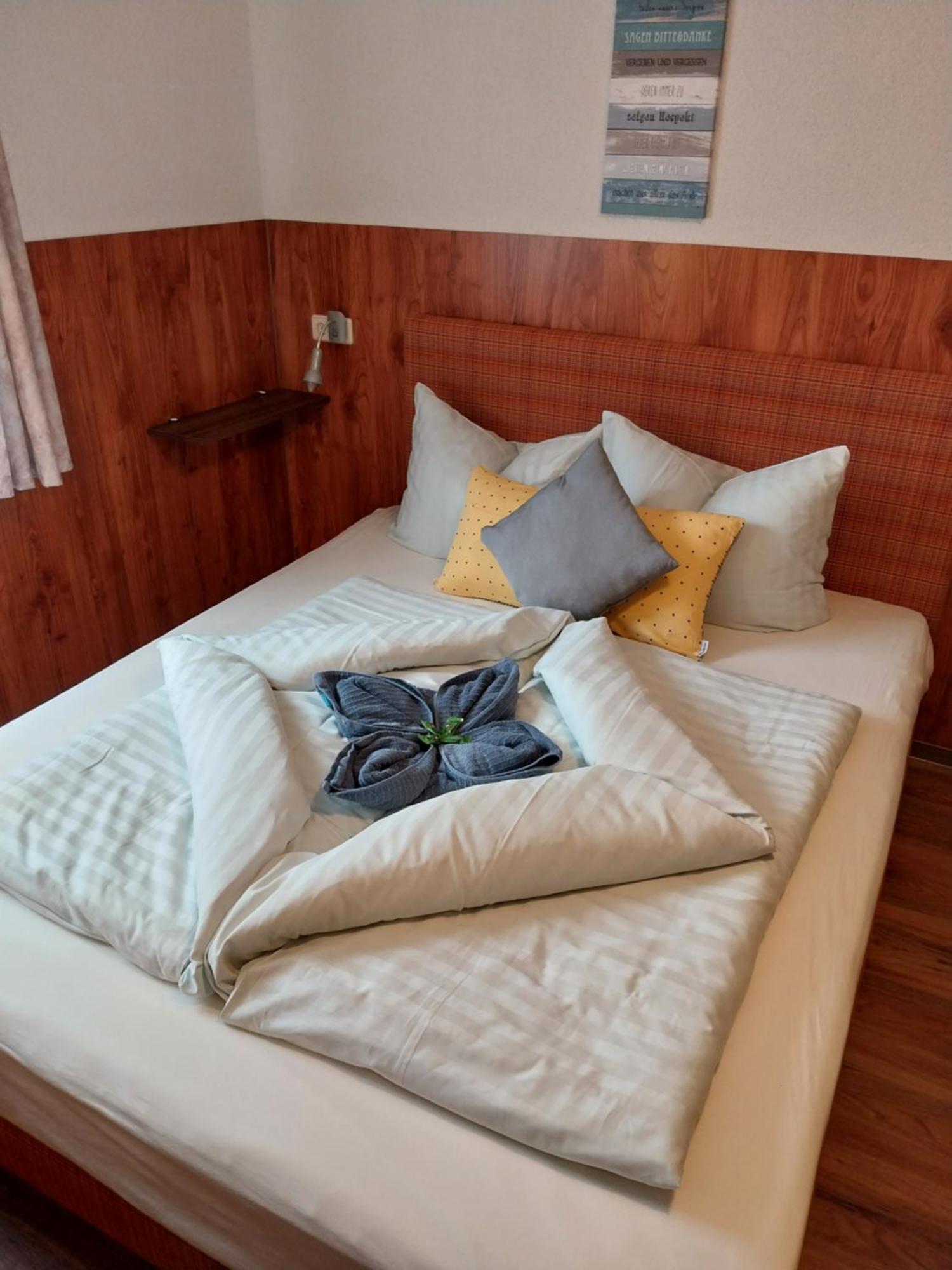 Landhotel Waldschloesschen Mit Gaststube Sohland an der Spree Exterior foto
